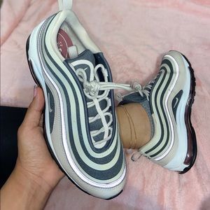 NIKE AIR MAX 97